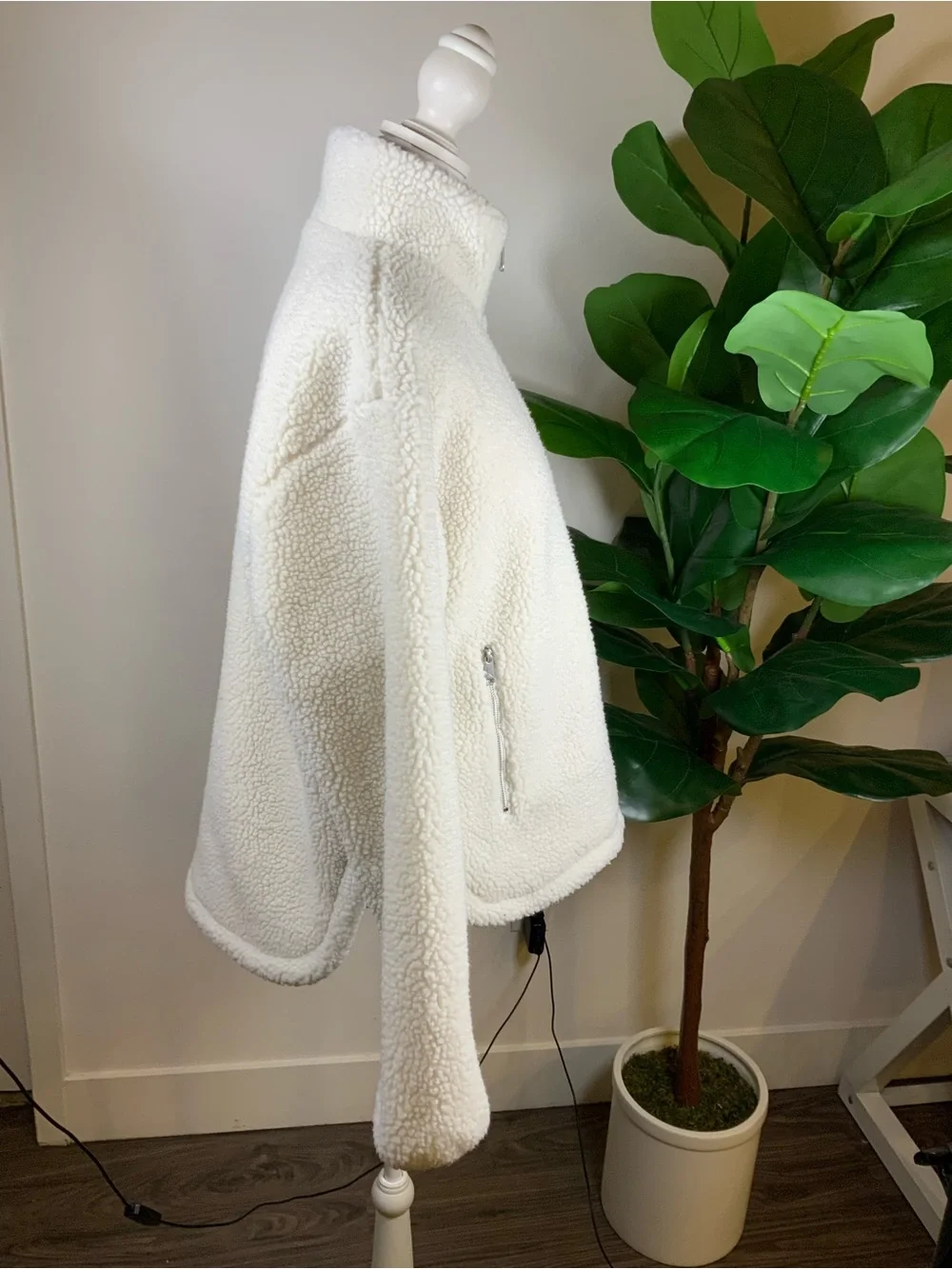 Calvin Klein Jeans Cream Sherpa Zip-Up Jacket